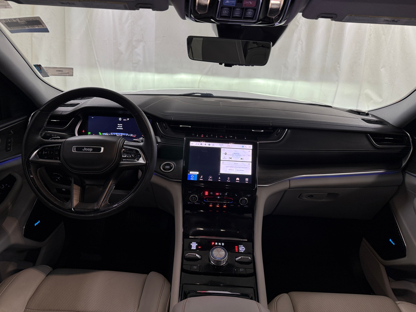 Thumbnail: 2022 Jeep Grand Cherokee - 2