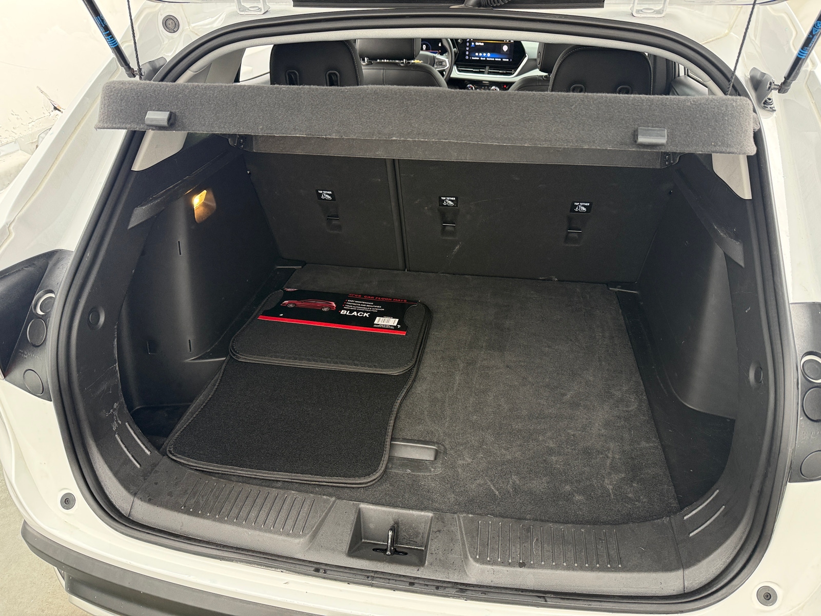 Thumbnail: 2025 Chevrolet Trax - 7