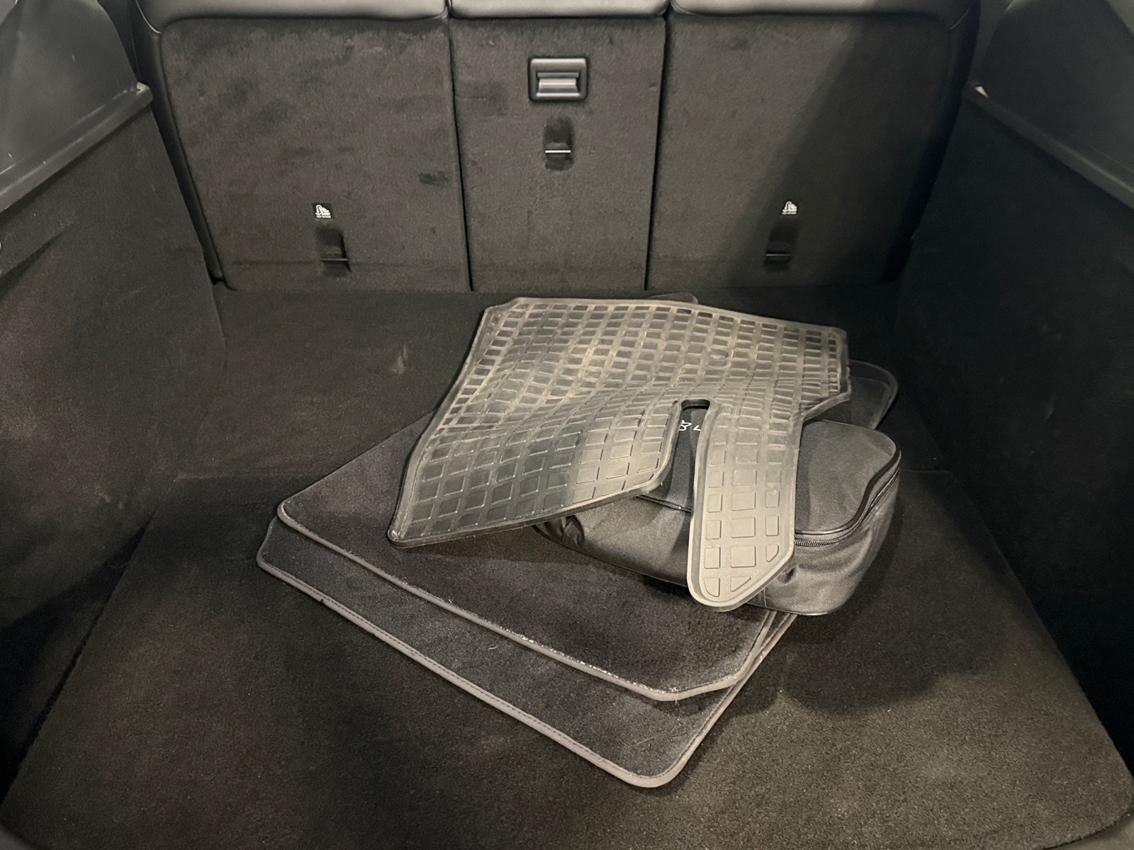 Thumbnail: 2023 Tesla Model Y - 6