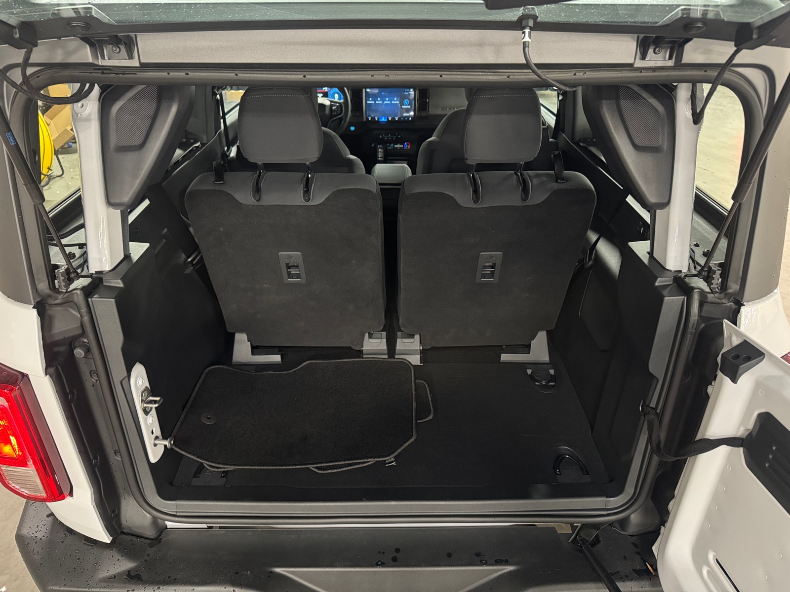 Thumbnail: 2025 Ford Bronco - 7