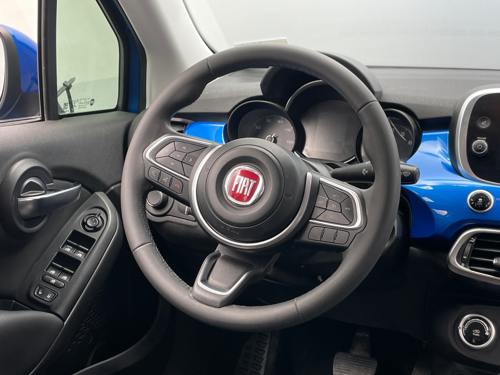 Thumbnail: 2020 Fiat 500X - 5