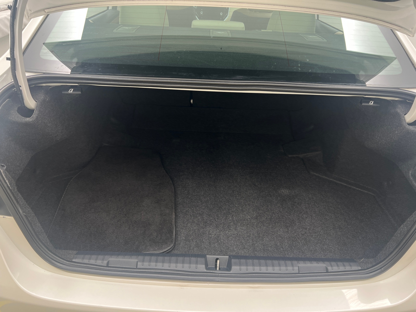 Thumbnail: 2020 Subaru Legacy - 7