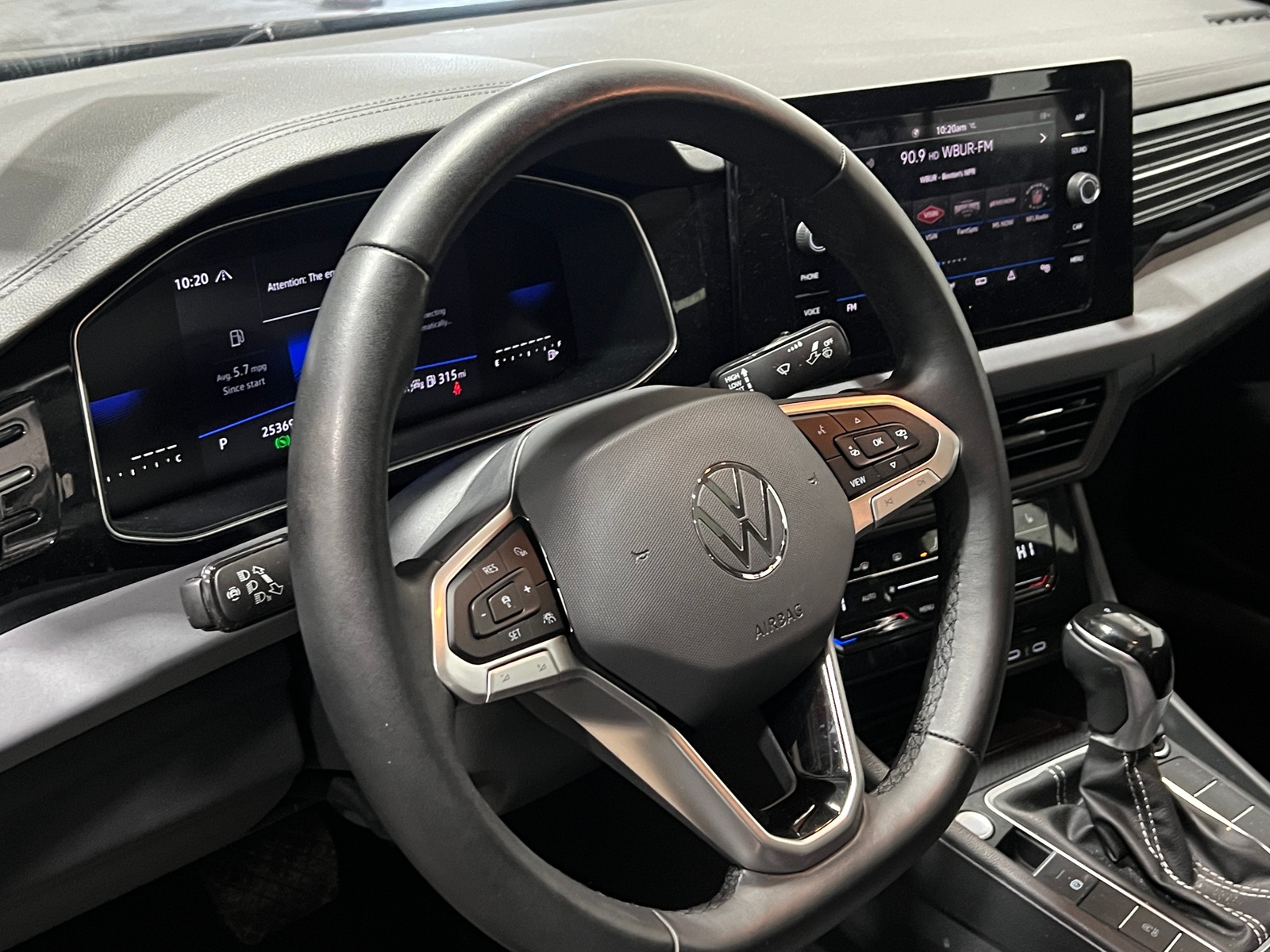 Thumbnail: 2025 Volkswagen Jetta - 4