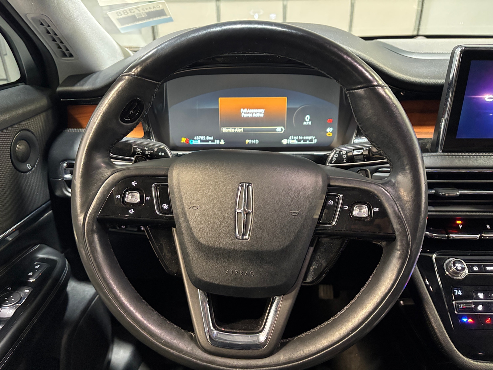 Thumbnail: 2020 Lincoln Corsair - 4