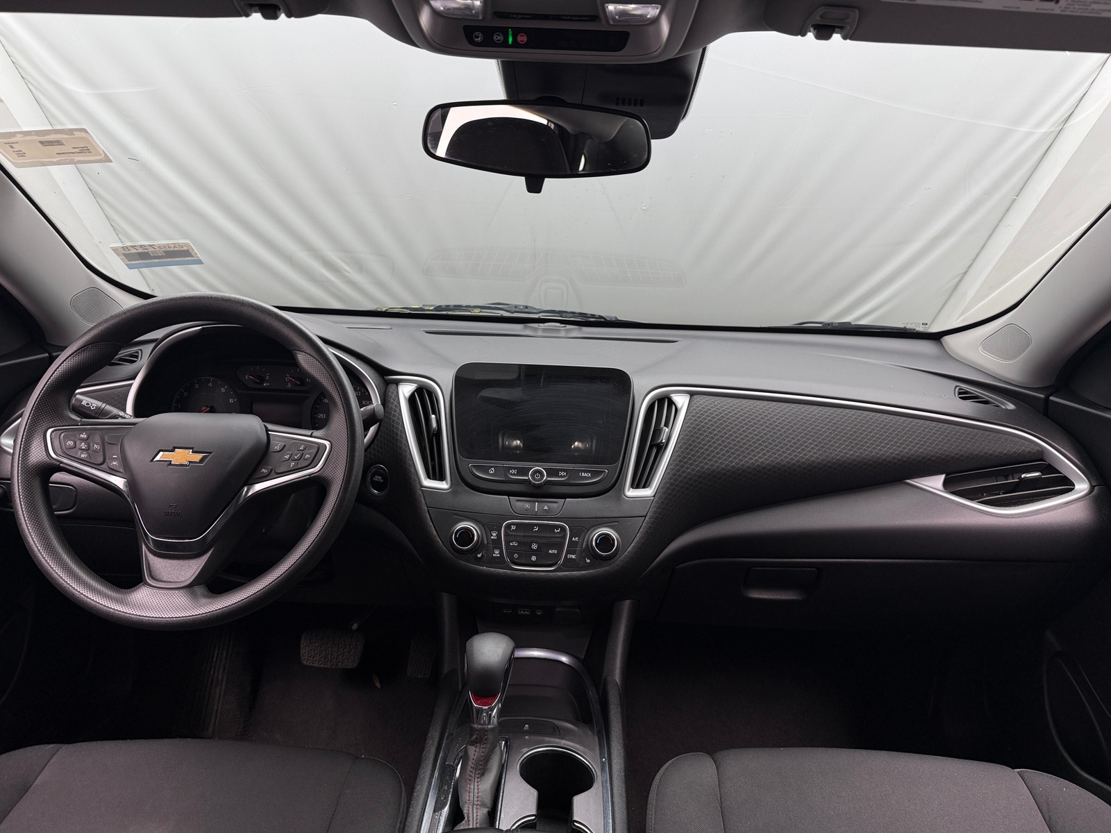 Thumbnail: 2023 Chevrolet Malibu - 3