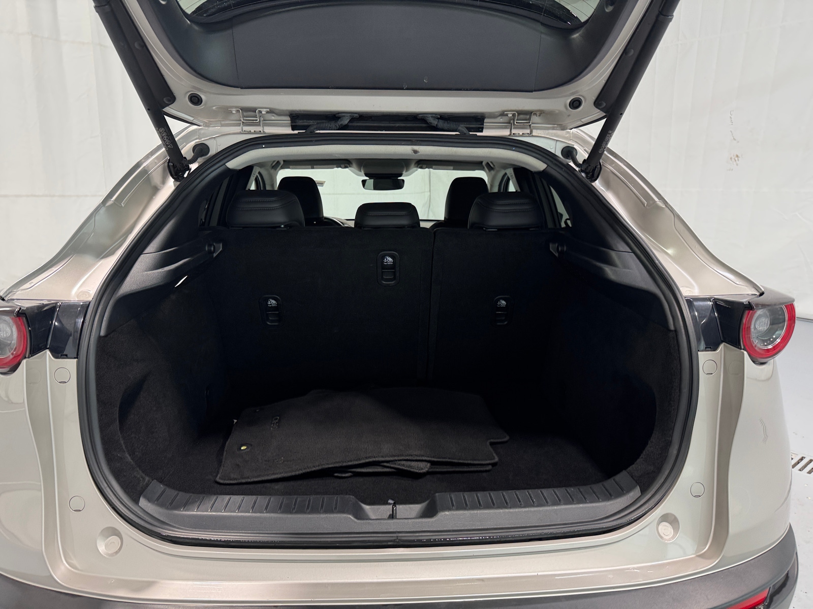 Thumbnail: 2024 Mazda CX-30 - 6