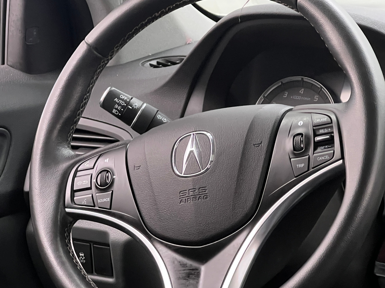 Thumbnail: 2015 Acura MDX - 4