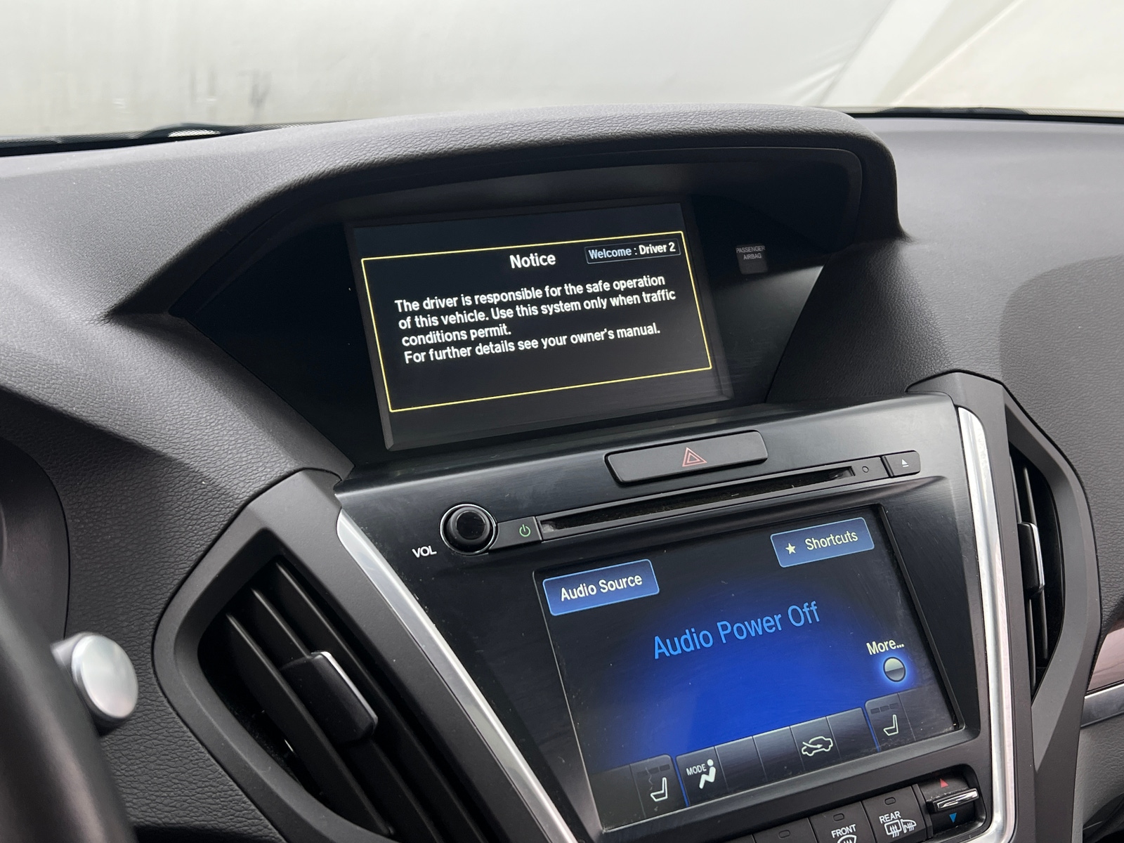 Thumbnail: 2015 Acura MDX - 3