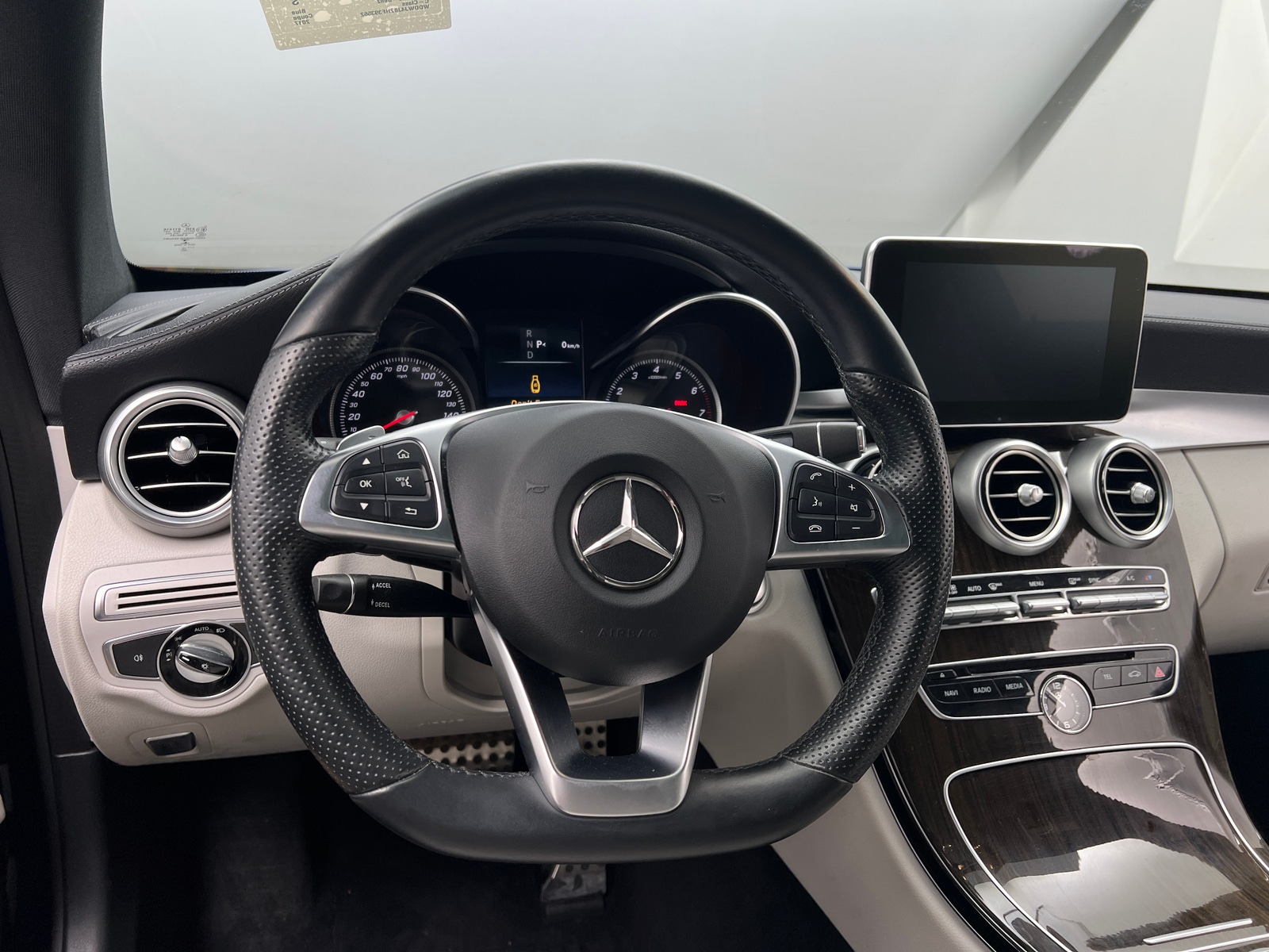Thumbnail: 2017 Mercedes-Benz C-Class - 3