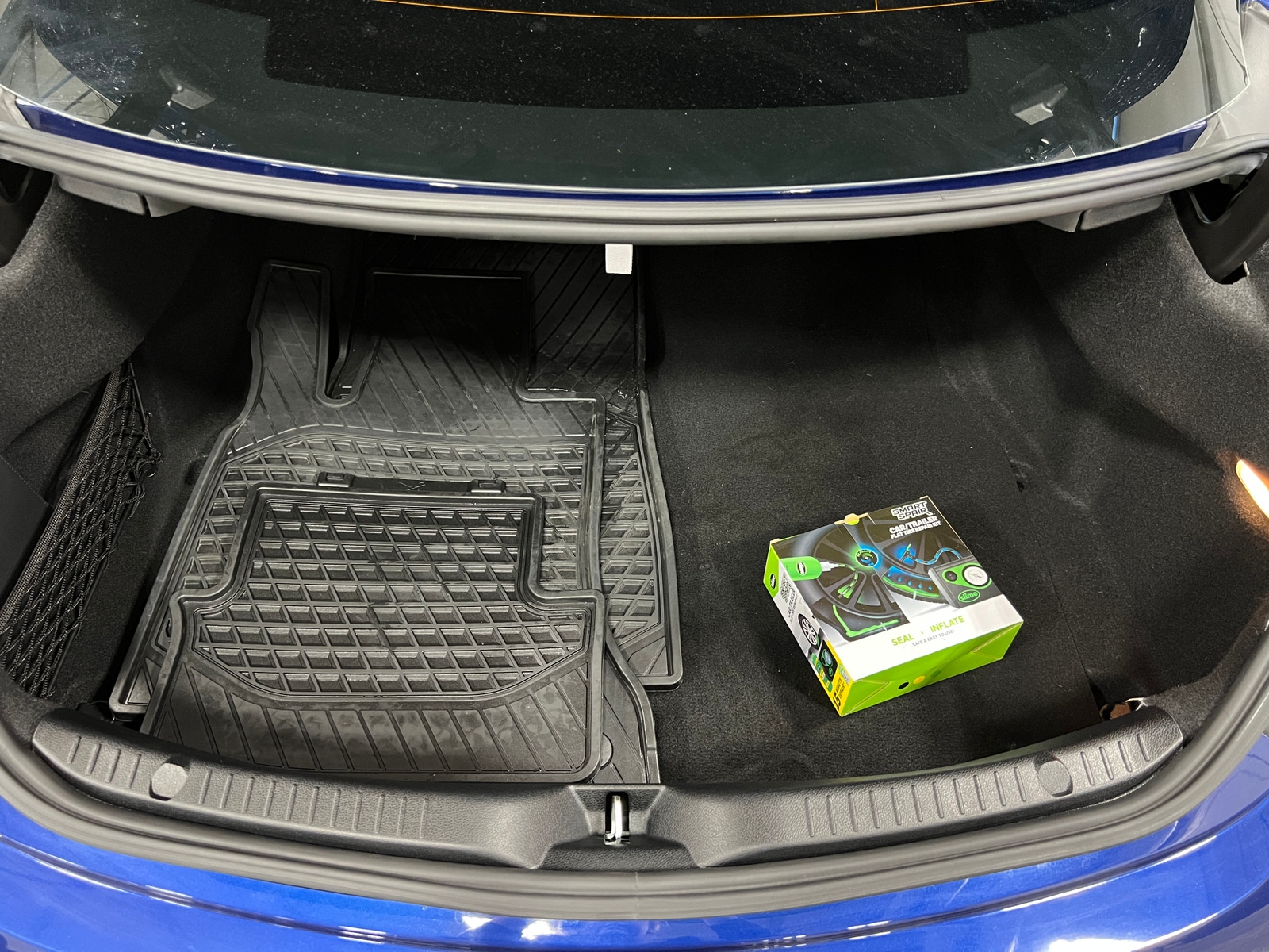 Thumbnail: 2017 Mercedes-Benz C-Class - 4