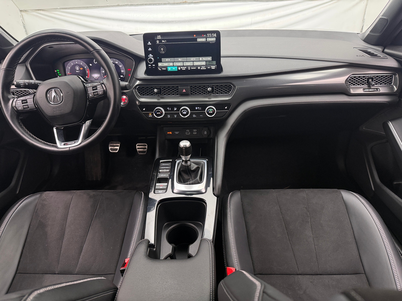 Thumbnail: 2023 Acura Integra - 2