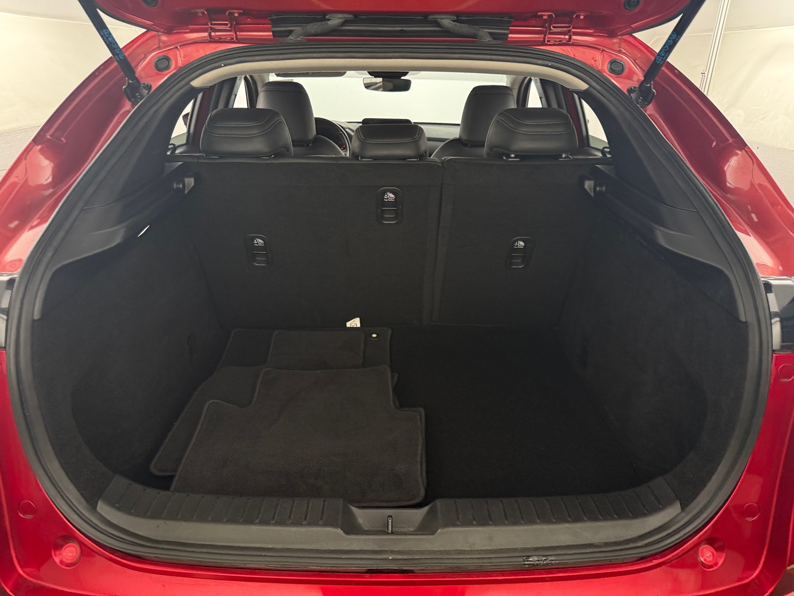 Thumbnail: 2023 Mazda CX-30 - 6