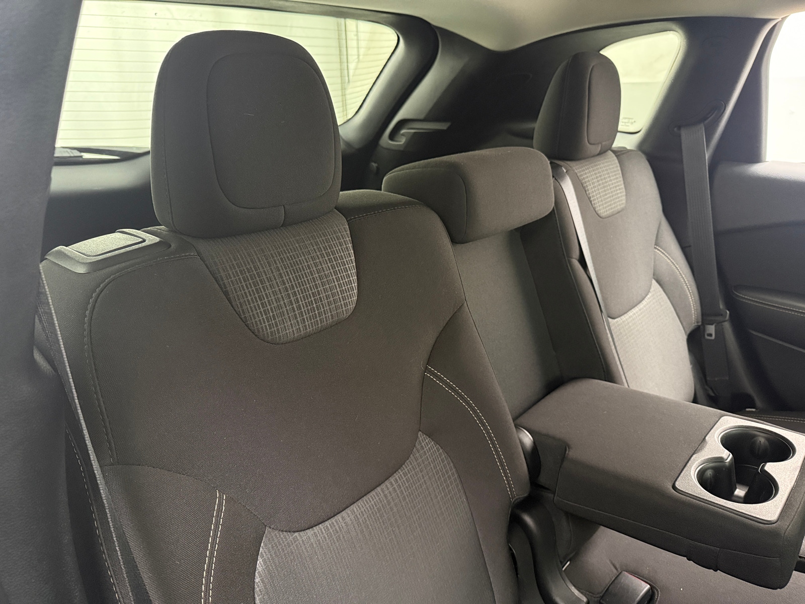 Thumbnail: 2017 Jeep Cherokee - 6