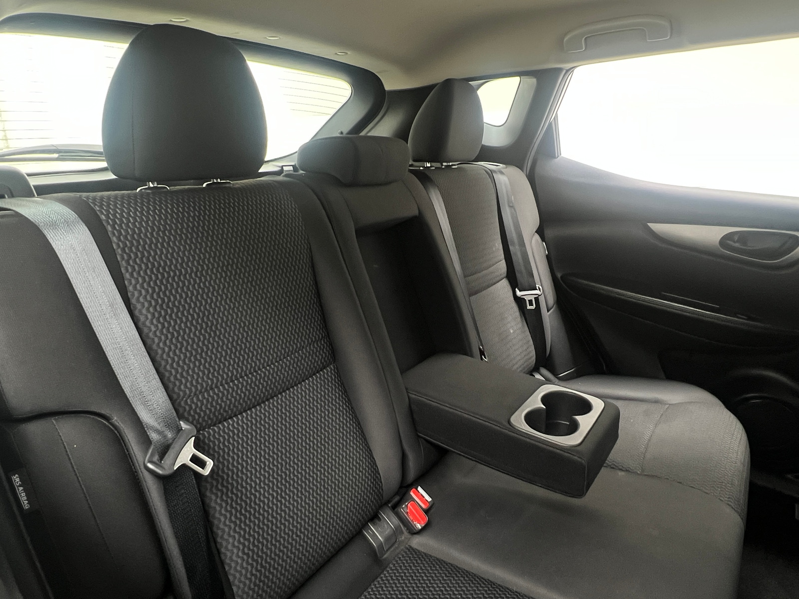 Thumbnail: 2020 Nissan Rogue Sport - 6