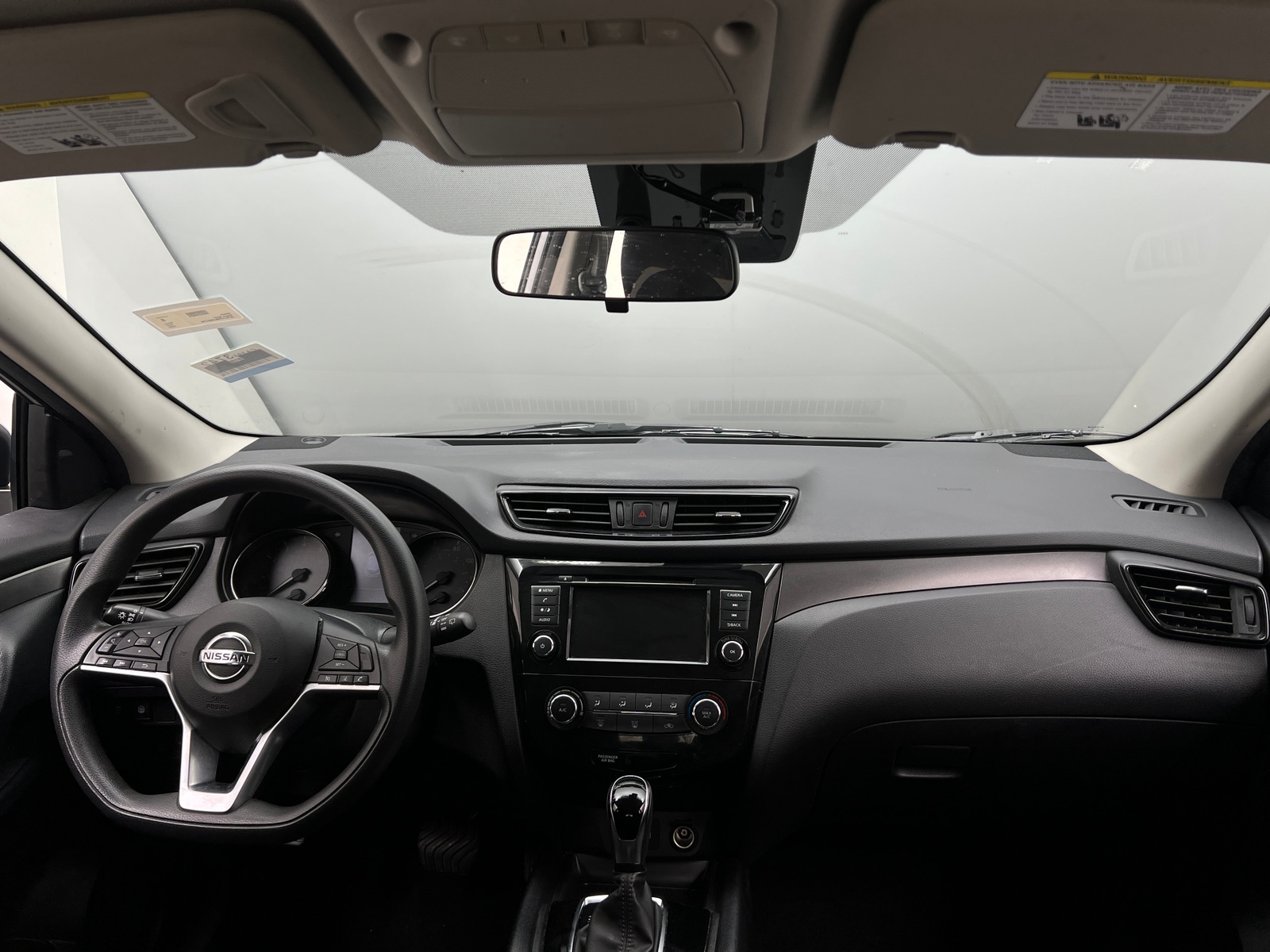 Thumbnail: 2020 Nissan Rogue Sport - 3