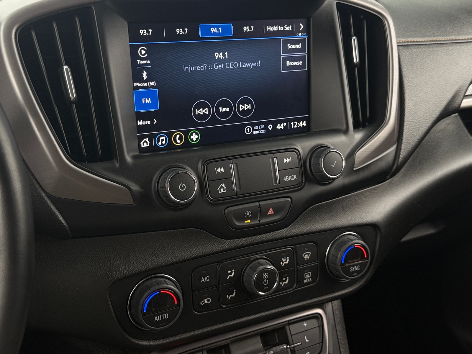 Thumbnail: 2023 GMC Terrain - 3