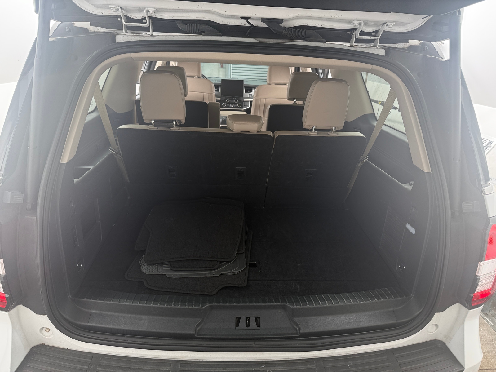 Thumbnail: 2024 Ford Expedition MAX - 6