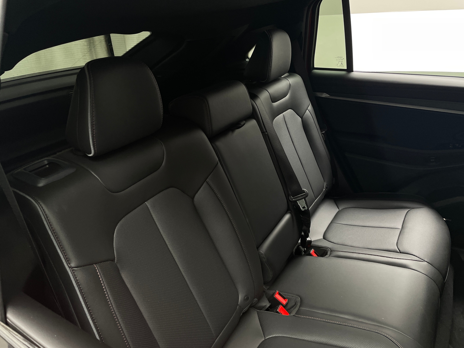 Thumbnail: 2025 Jeep Wagoneer S - 6