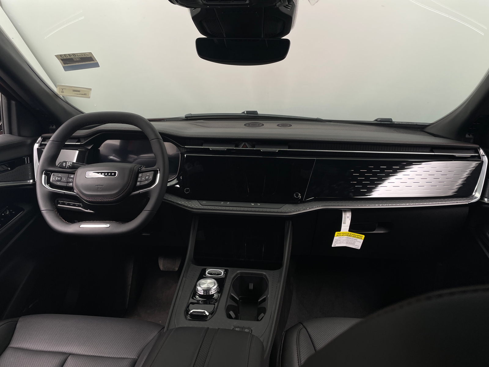 Thumbnail: 2025 Jeep Wagoneer S - 3