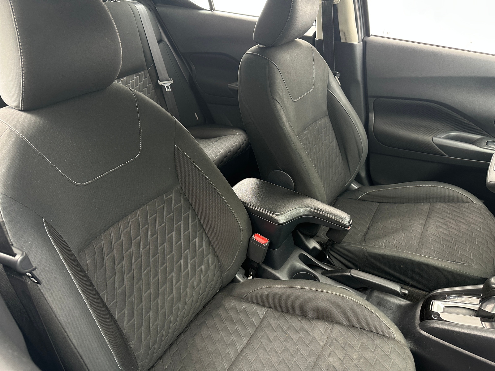 Thumbnail: 2021 Nissan Kicks - 2