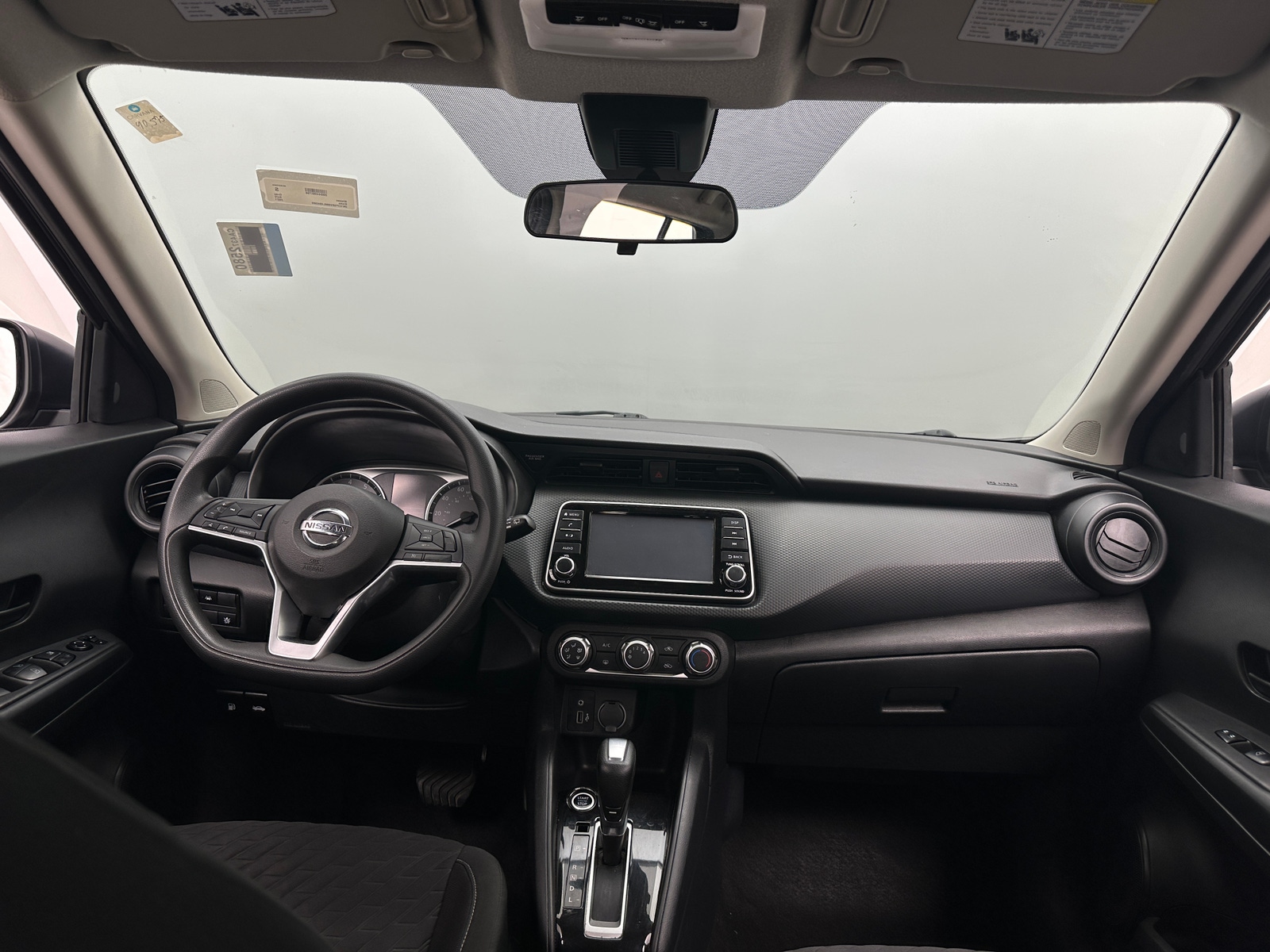 Thumbnail: 2021 Nissan Kicks - 3