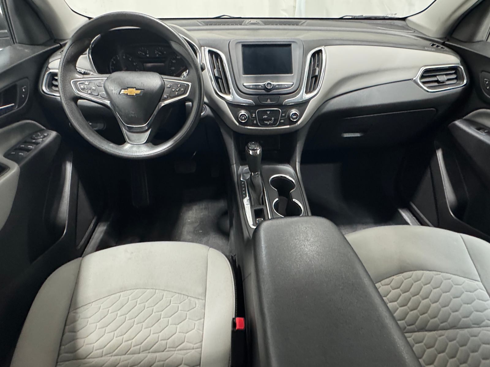 Thumbnail: 2019 Chevrolet Equinox - 3