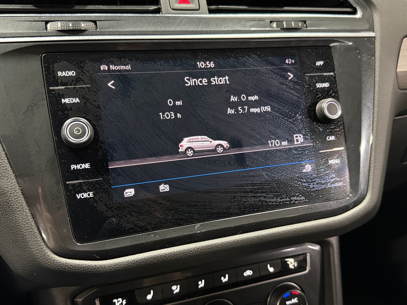 Thumbnail: 2019 Volkswagen Tiguan - 3