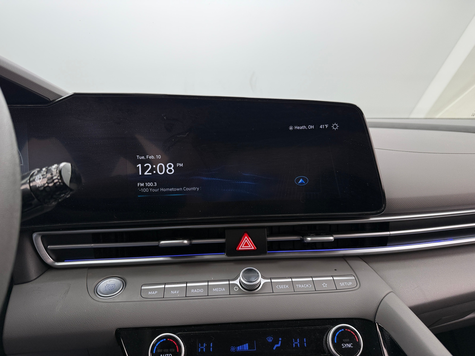 Thumbnail: 2024 Hyundai Elantra - 4