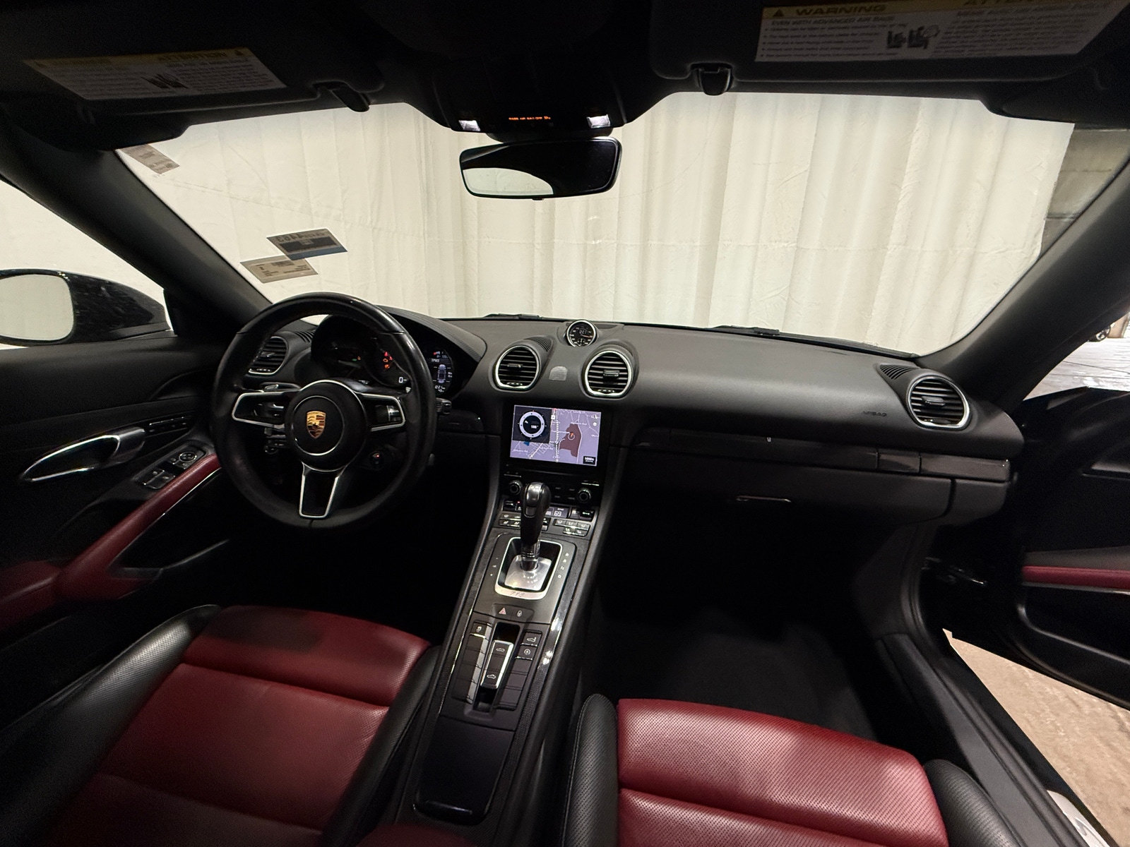 Thumbnail: 2018 Porsche 718 Boxster - 2