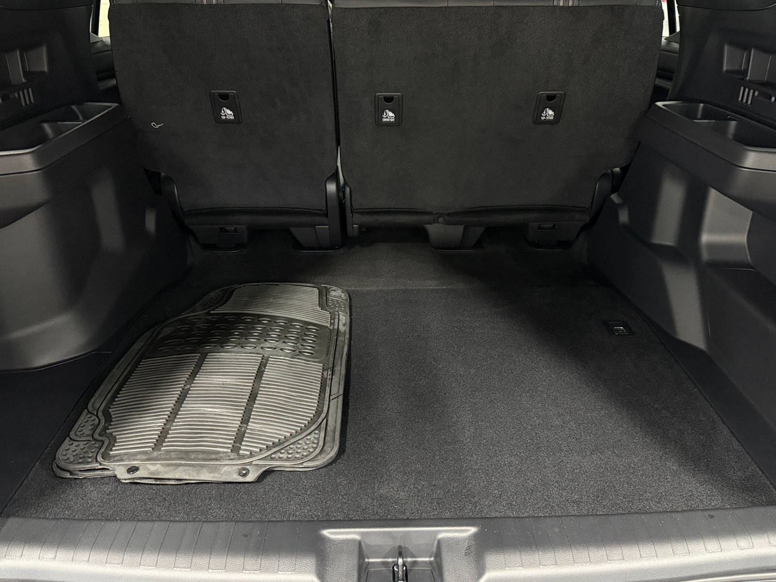 Thumbnail: 2025 Toyota 4Runner - 6