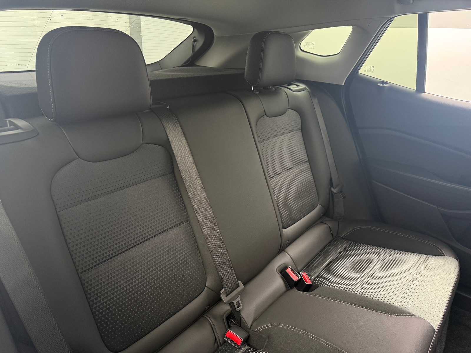 Thumbnail: 2025 Chevrolet Trax - 6