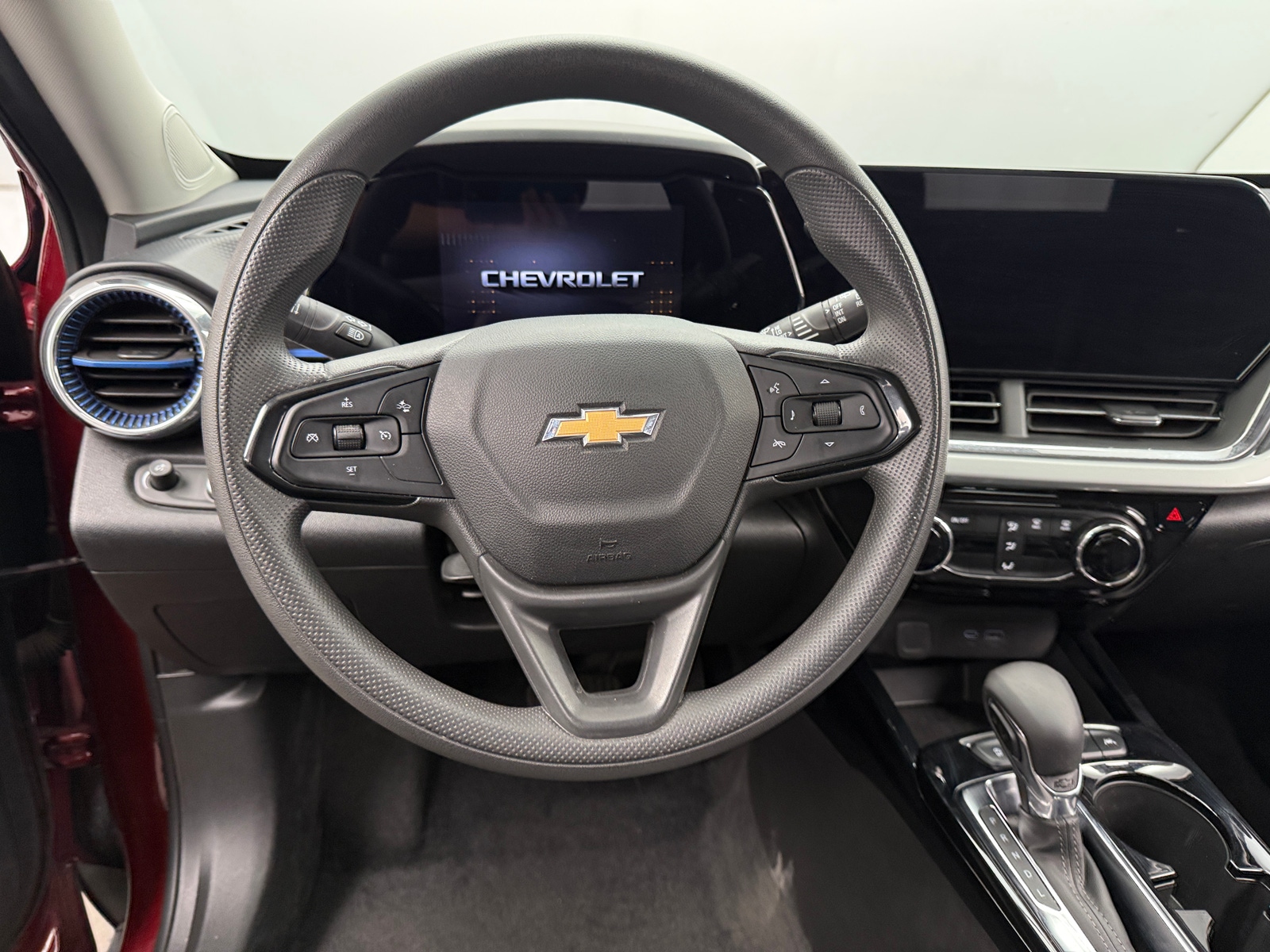 Thumbnail: 2025 Chevrolet Trax - 5