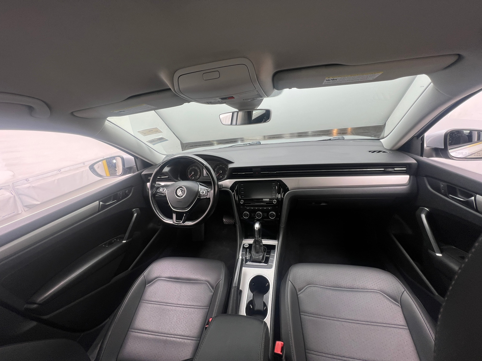 Thumbnail: 2020 Volkswagen Passat - 2