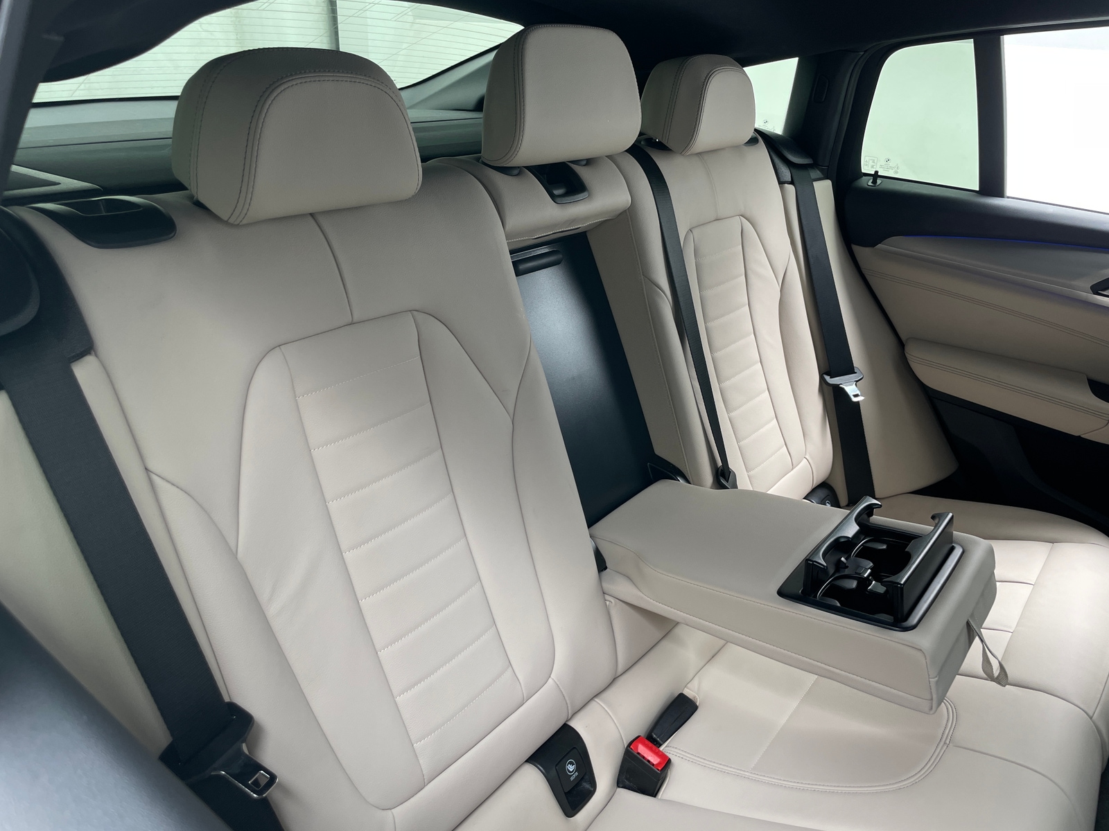 Thumbnail: 2023 BMW X4 - 5