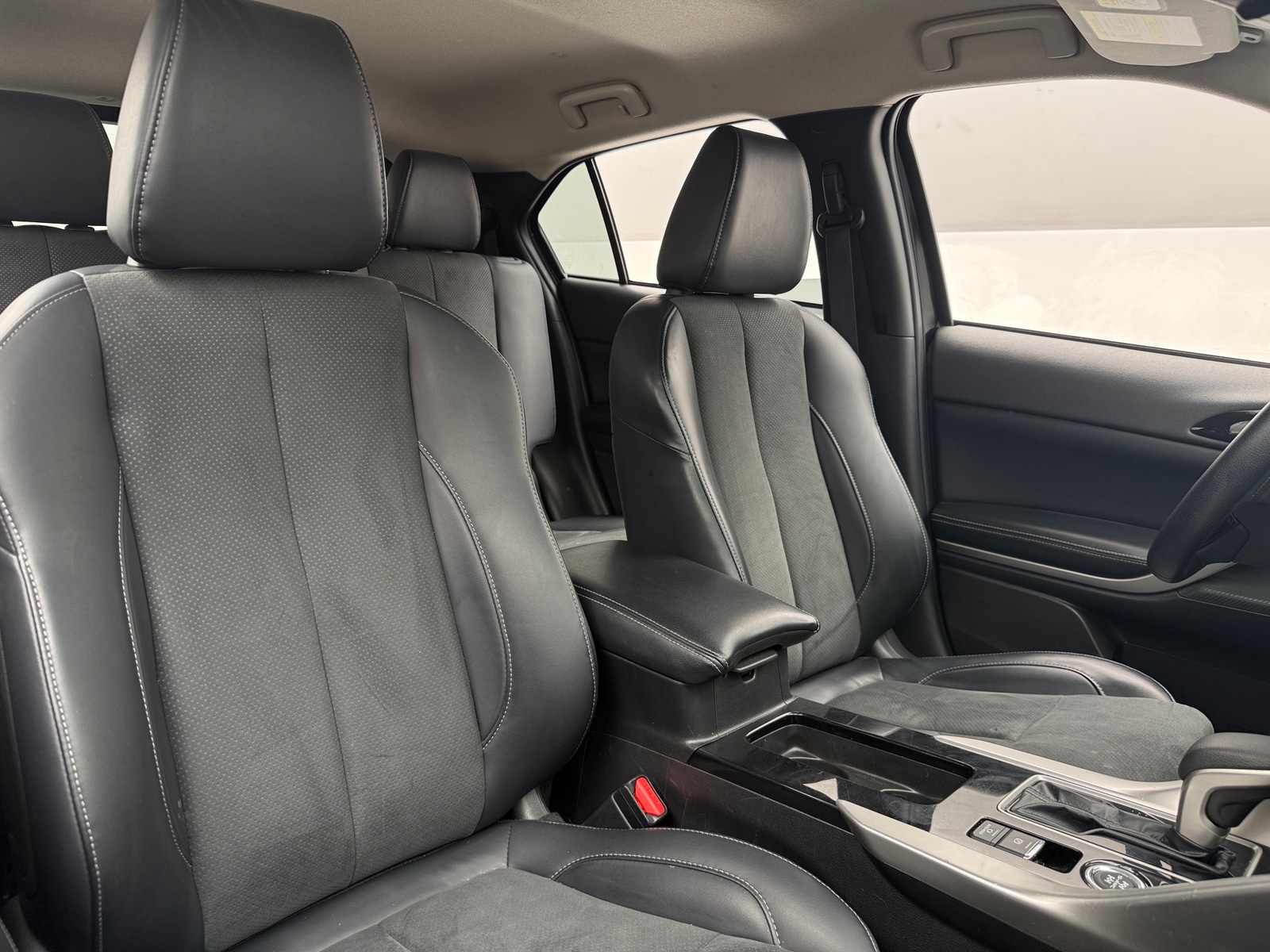 Thumbnail: 2024 Mitsubishi Eclipse Cross - 2