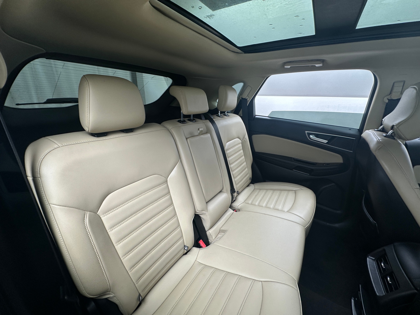 Thumbnail: 2019 Ford Edge - 6