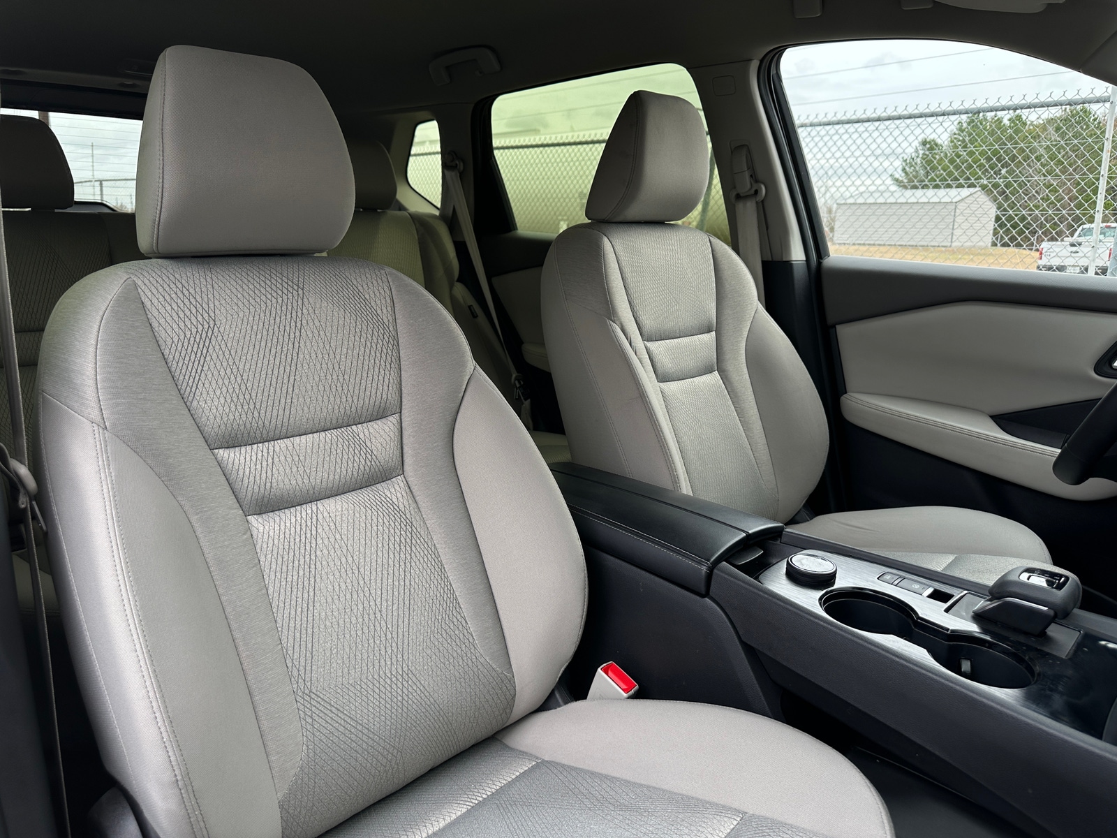 Thumbnail: 2025 Nissan Rogue - 2