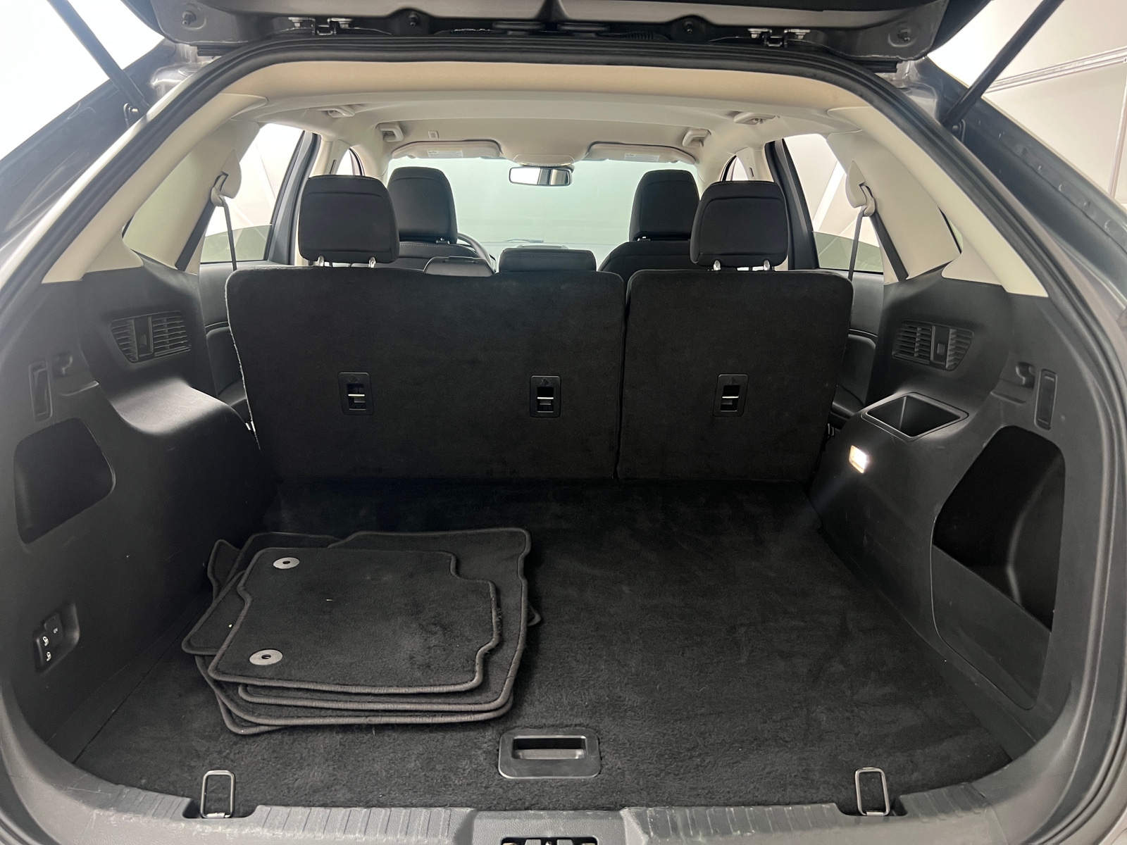 Thumbnail: 2024 Ford Edge - 6