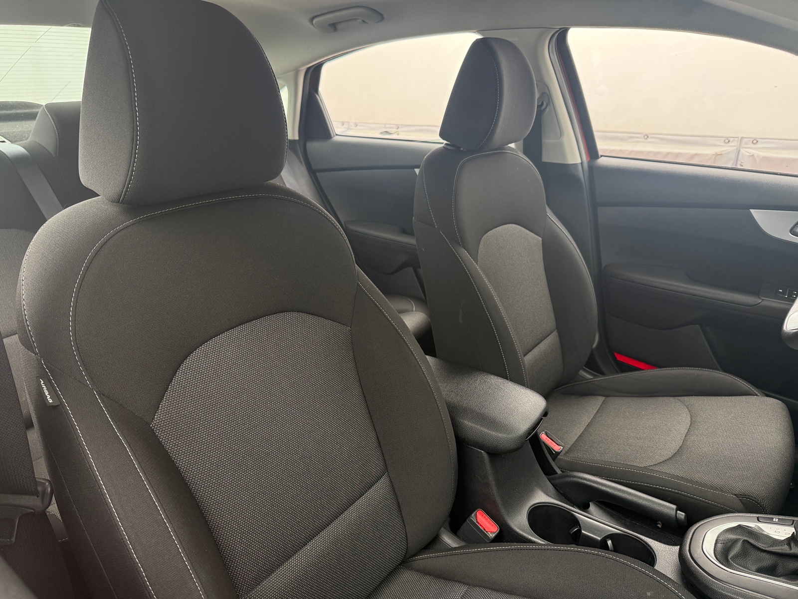 Thumbnail: 2022 Kia Forte - 2