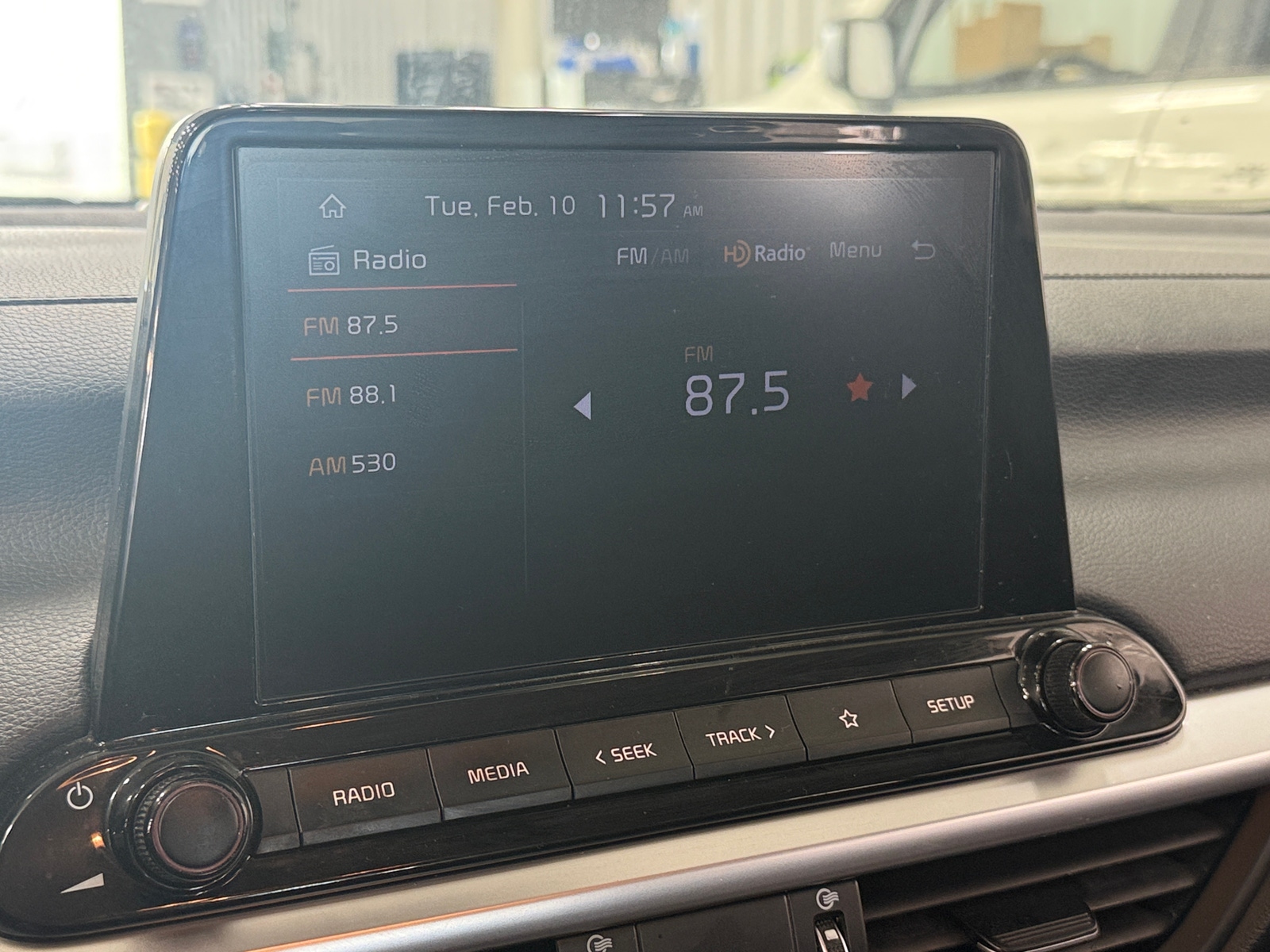 Thumbnail: 2022 Kia Forte - 4