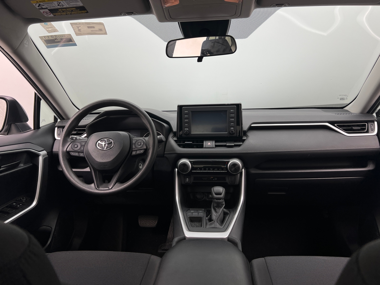 Thumbnail: 2019 Toyota RAV4 - 3