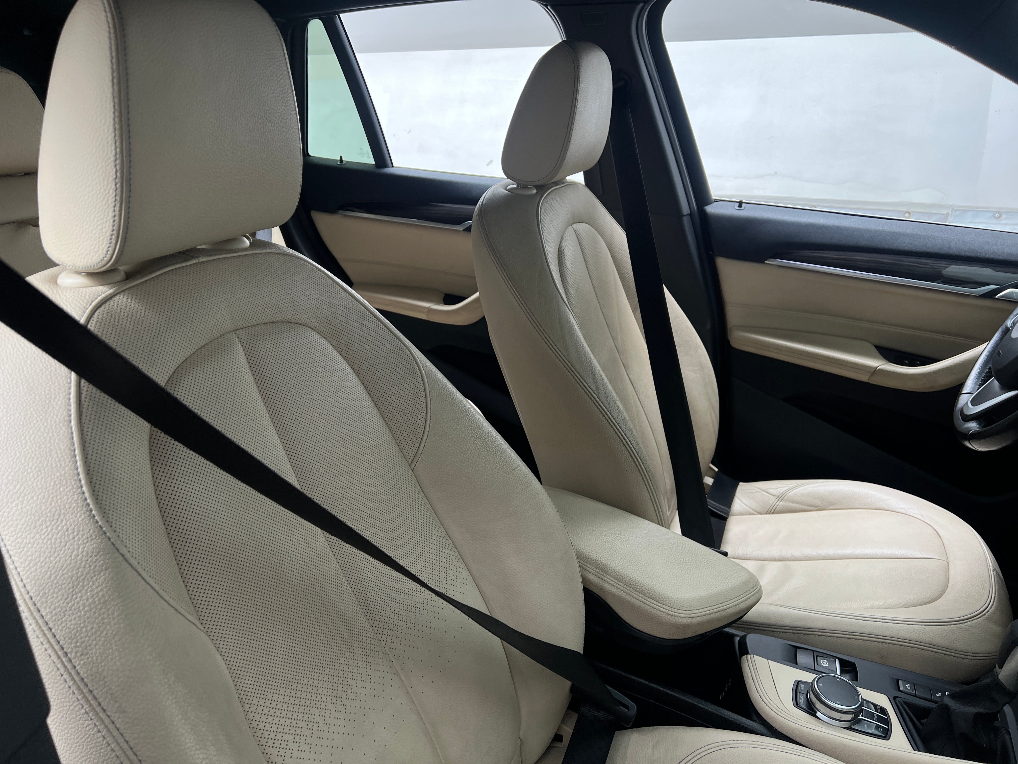 2017 BMW X1