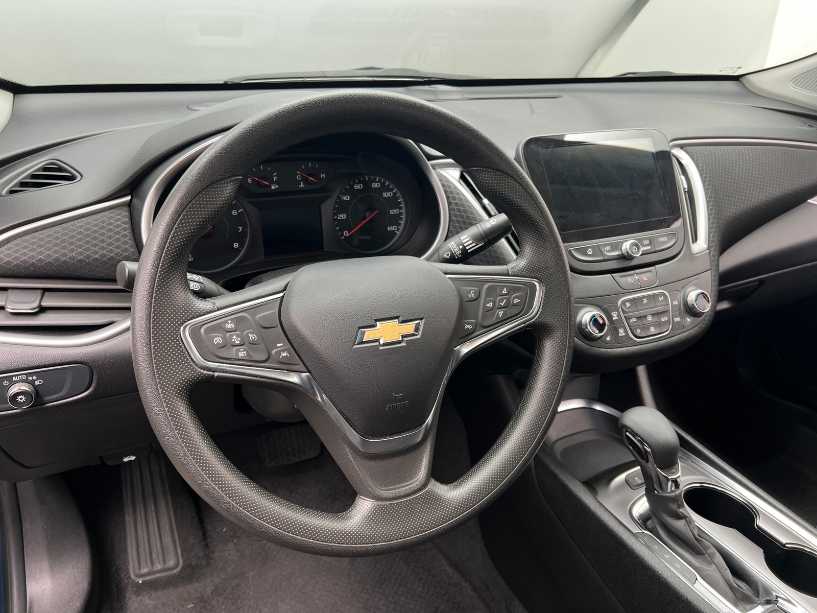 Thumbnail: 2024 Chevrolet Malibu - 5