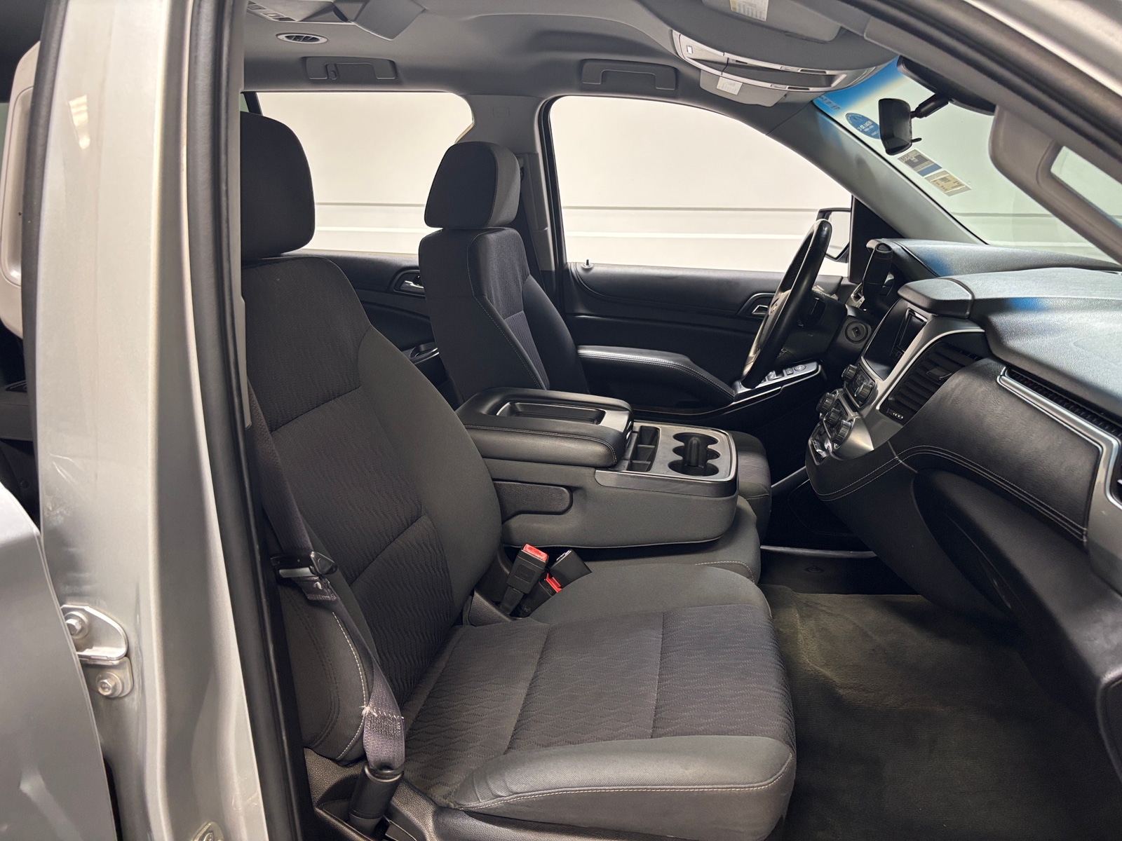 Thumbnail: 2015 Chevrolet Tahoe - 2