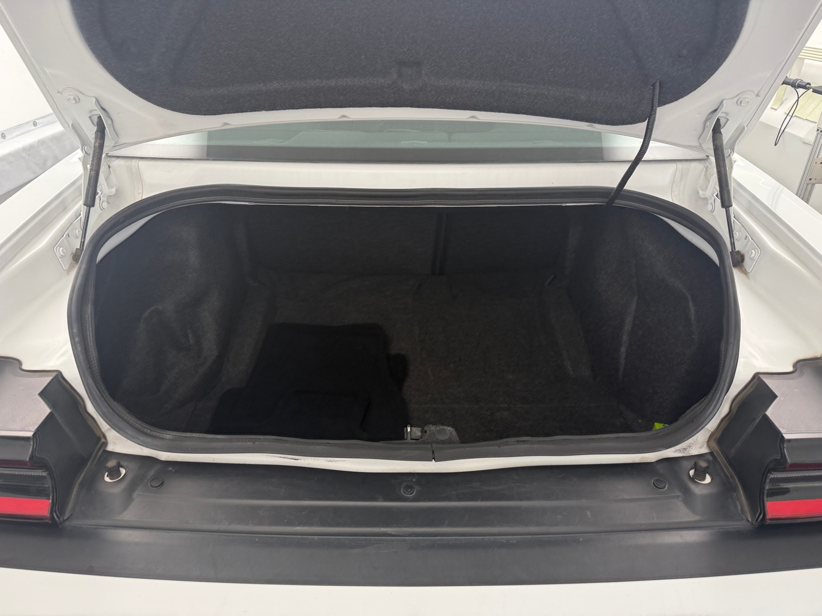 Thumbnail: 2022 Dodge Challenger - 6