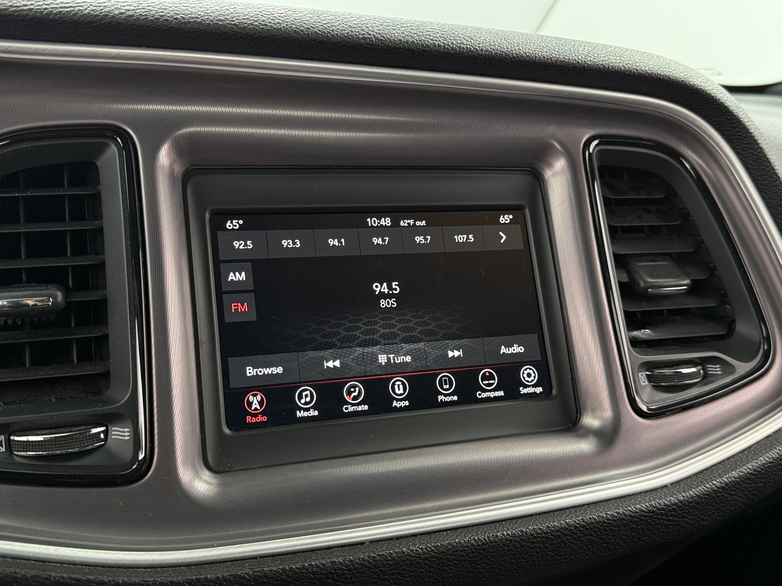 Thumbnail: 2022 Dodge Challenger - 3