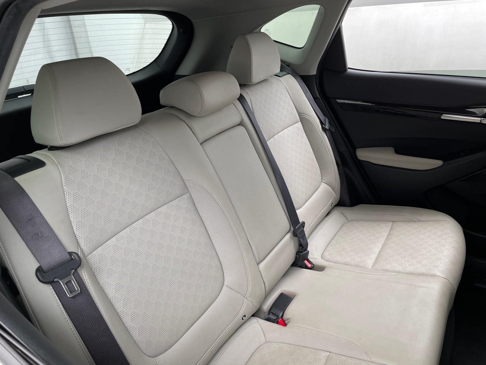 Thumbnail: 2023 Kia Seltos - 5