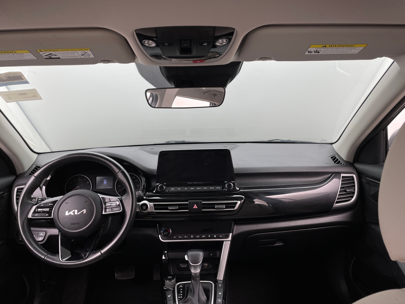 Thumbnail: 2023 Kia Seltos - 2