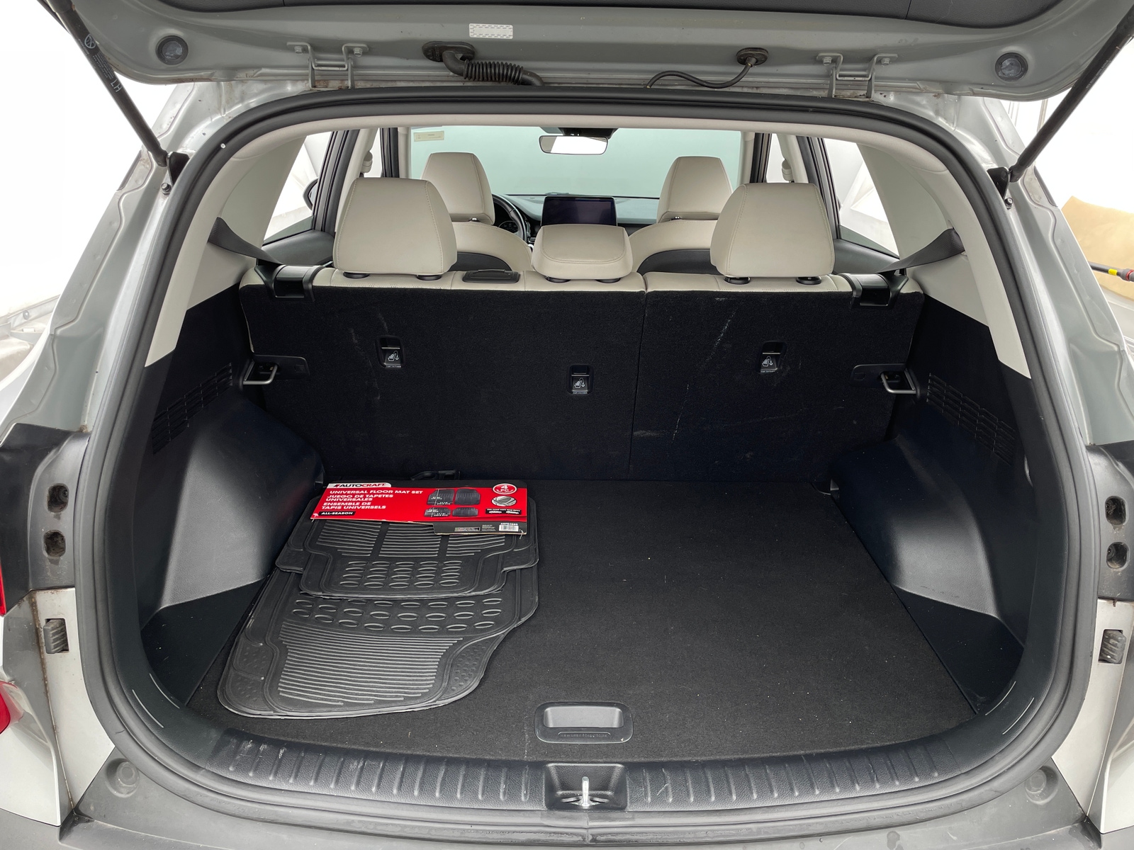 Thumbnail: 2023 Kia Seltos - 6