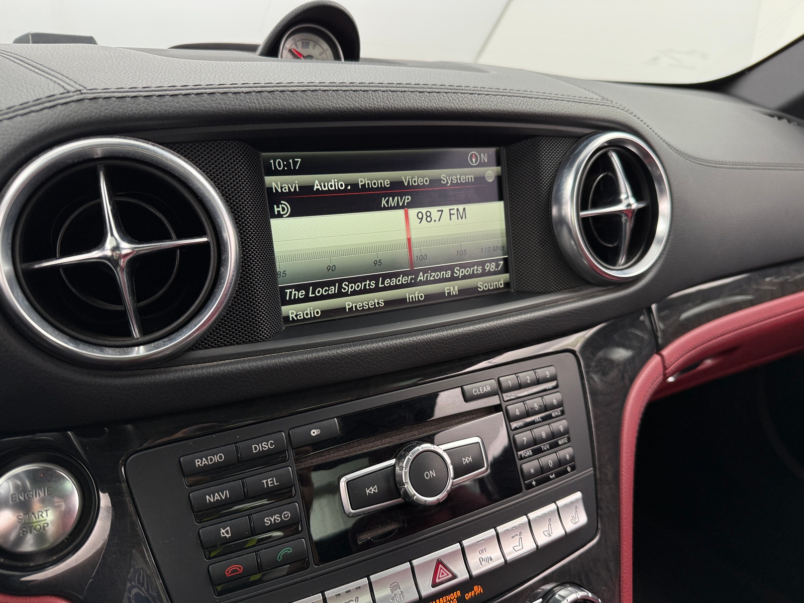 Thumbnail: 2014 Mercedes-Benz SL-Class - 2